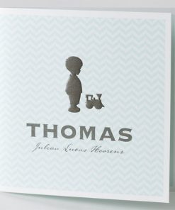 Retro geboortekaartje jongetje met speelgoedtrein