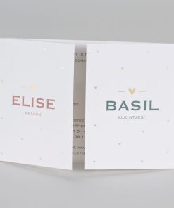 Drieluik tweelingkaart met hartjes in goudfolie