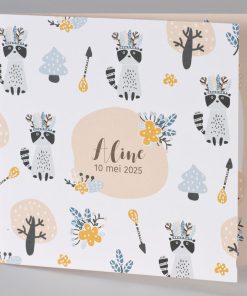 Geboortekaart wasbeer in roze-blauwe tinten