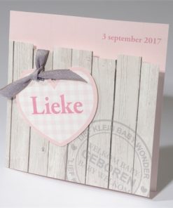 Geboortekaartje 'hartje steigerhout'